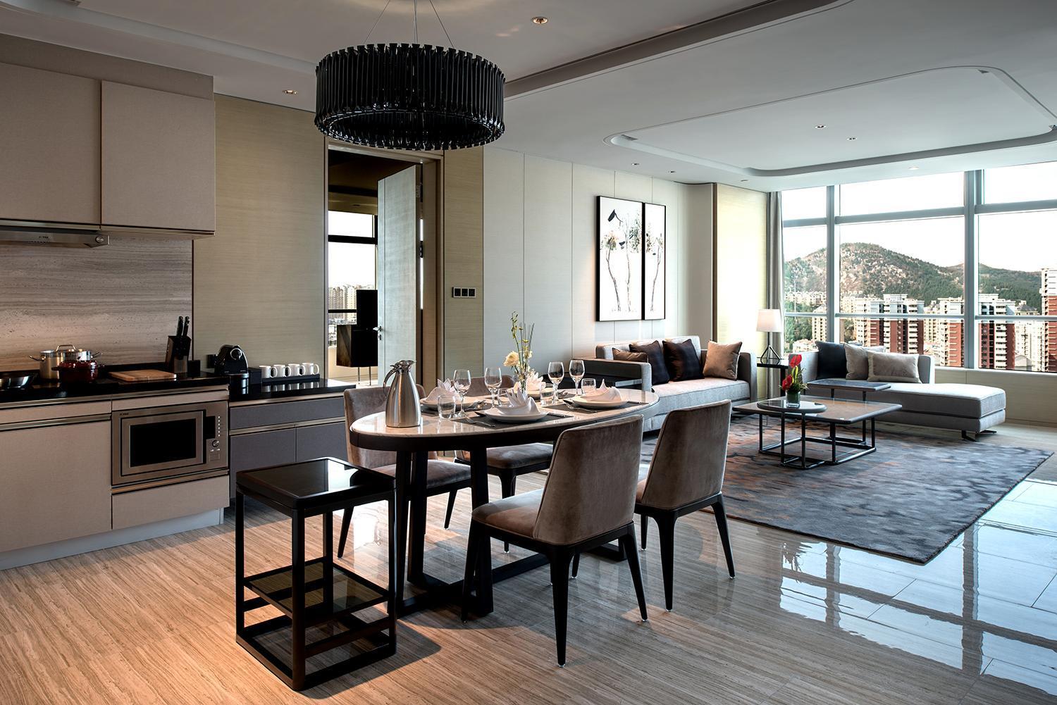 ฮิลตัน จี้หนาน เซาท์ โฮเต็ล แอนด์ เรสซิเดนซ์ Hotel จี่หนาน ภายนอก รูปภาพ